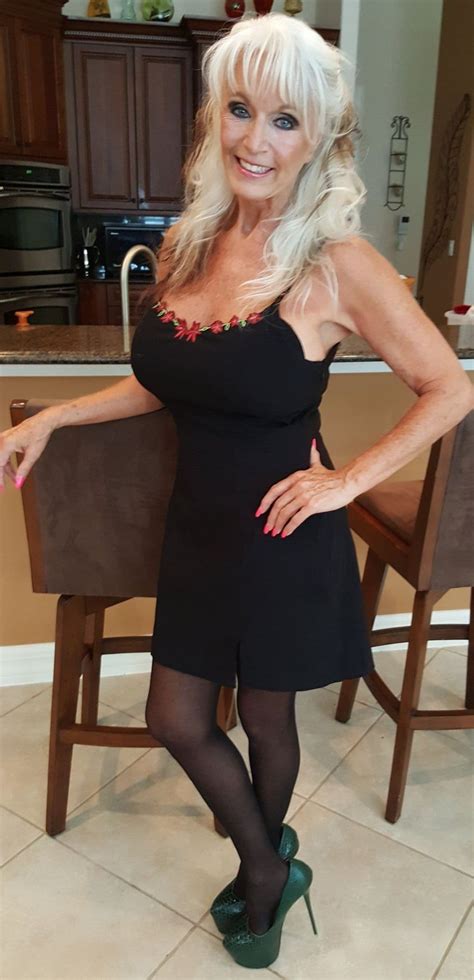 sexy blonde granny|Sexy and Mature and Grandma Goddesses 